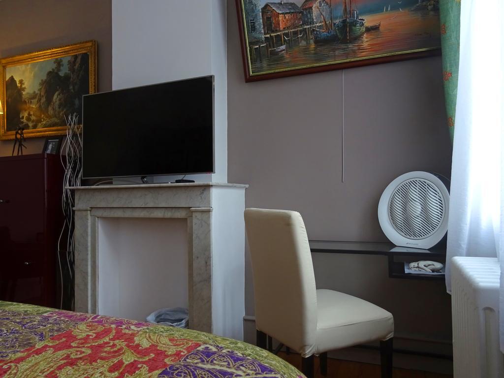 Chambres Et Table D'Hotes La Belle Lensoise 外观 照片